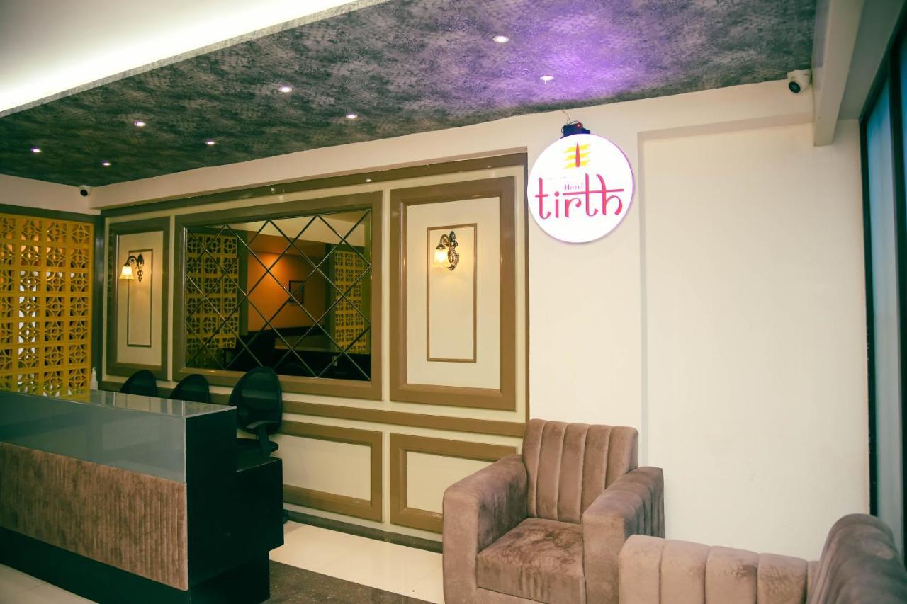 Hotel Tirth By Sonu'S Udždžain Exteriér fotografie