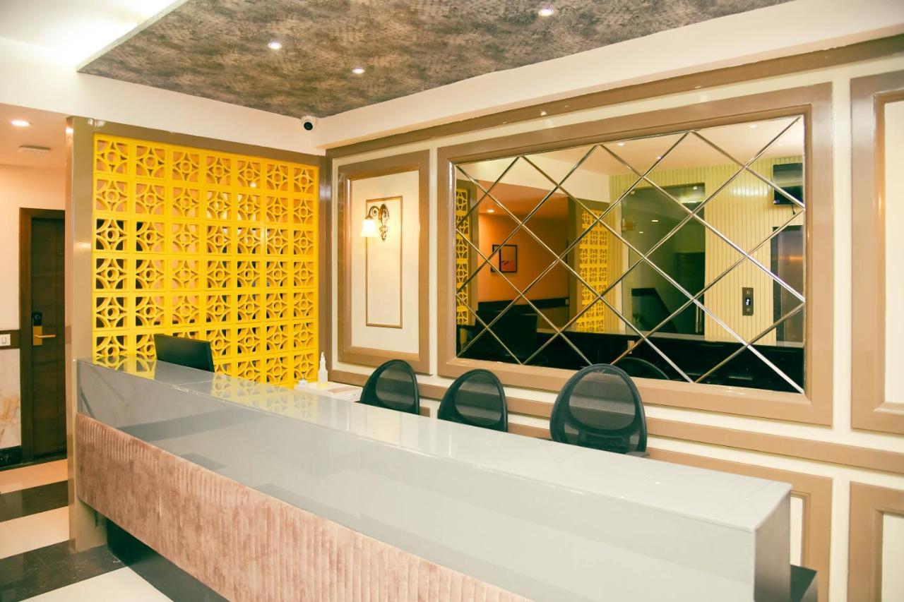 Hotel Tirth By Sonu'S Udždžain Exteriér fotografie