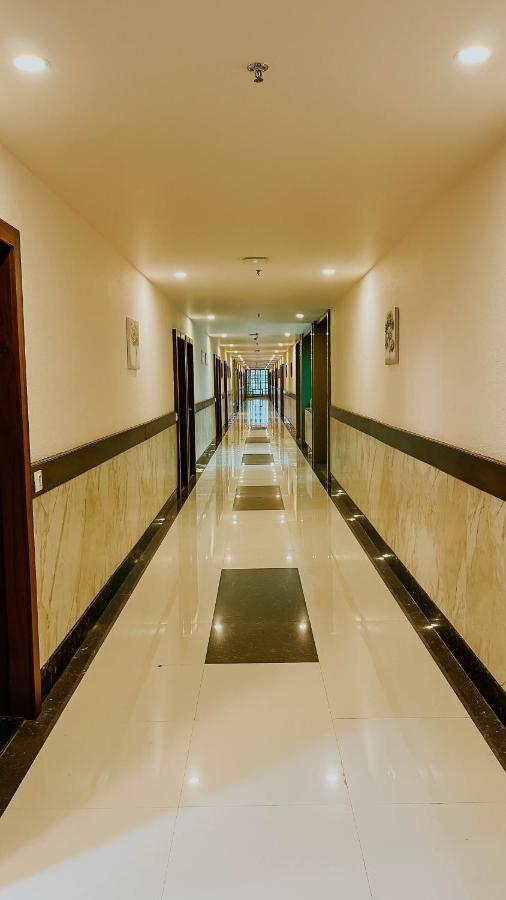 Hotel Tirth By Sonu'S Udždžain Exteriér fotografie